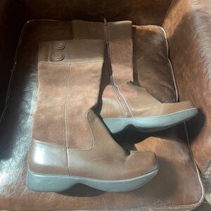 Dansko Brown Heeled Boots